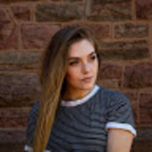 Meet your Posher, Arielle